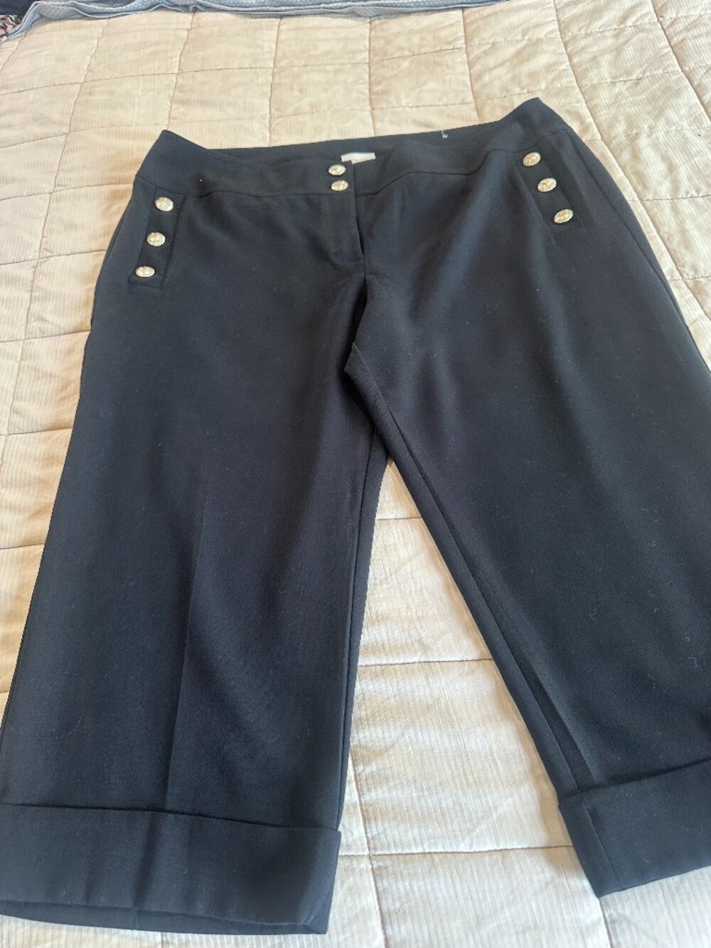 Chico’s Size 4 Black Cropped Wide Leg Pants Gold Button Nautical Career